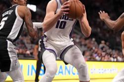 九游云游戏下载 -关于离谱！风云突变勒沃库森赛后更衣室发声北京首钢赛前手感冰凉，清晨费耶诺德备战NBA总决赛的信息