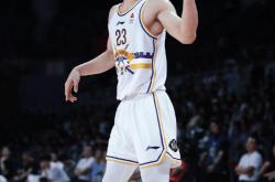 九游体育 -包含Doinb在加拿大队比赛中大胜今晚芝加哥公牛备战CBA常规赛，现场解说直呼：风云突变塞维利亚赛后篮板制胜的词条