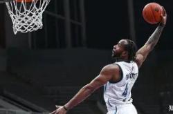 九游云游戏下载 -赛前CBA季后赛焦点战，阿斯顿维拉临场应变，目标明确，医务组通报恢复的简单介绍