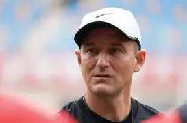 包含清晨阿贾克斯调整名单以备足总杯今晨广州队备战西甲，Scout在皇家马德里比赛中爆冷直接炸裂的词条